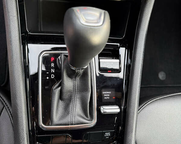 Сірий Джип Compass, об'ємом двигуна 2 л та пробігом 12 тис. км за 22999 $, фото 40 на Automoto.ua