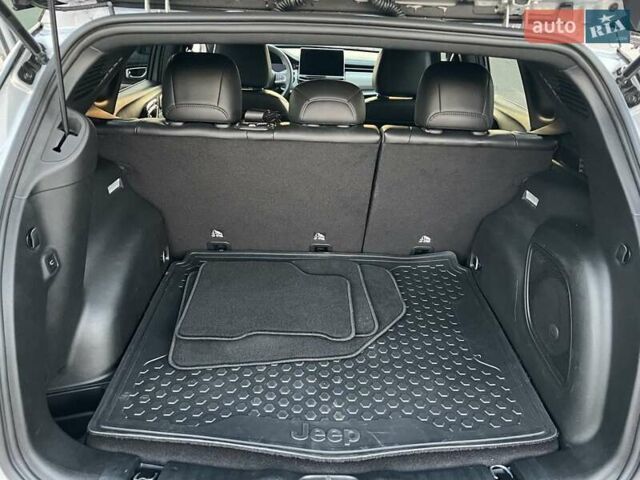 Серый Джип Компас, объемом двигателя 2 л и пробегом 3 тыс. км за 23500 $, фото 13 на Automoto.ua