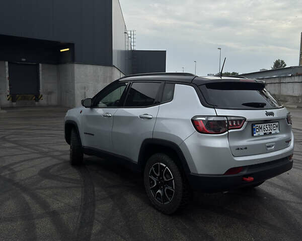 Сірий Джип Compass, об'ємом двигуна 2 л та пробігом 5 тис. км за 25500 $, фото 4 на Automoto.ua