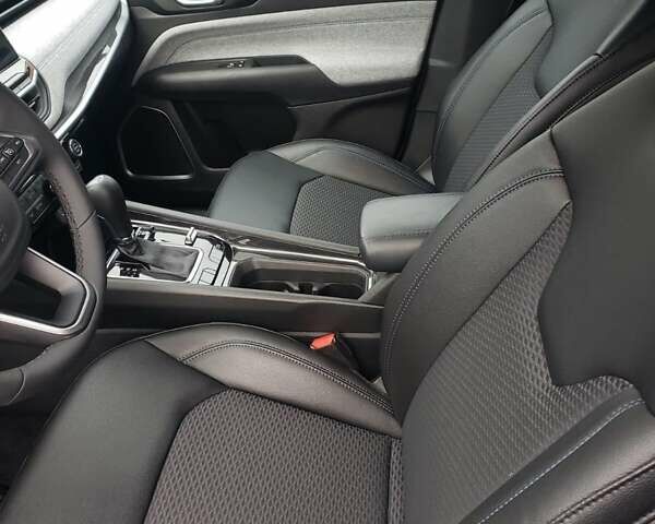 Джип Компас 2025 в Ивано-Франковске на Automoto.ua Серый Джип Компас, объемом двигателя 2 л и пробегом 3 тыс. км за 42500 $, фото 2 на Automoto.ua