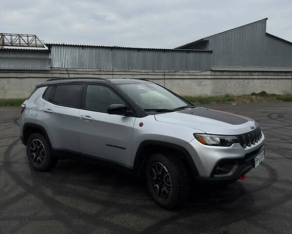 Сірий Джип Compass, об'ємом двигуна 2 л та пробігом 5 тис. км за 25500 $, фото 8 на Automoto.ua