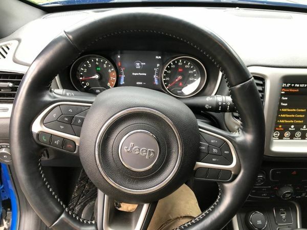 Синій Джип Compass, об'ємом двигуна 0 л та пробігом 0 тис. км за 18500 $, фото 10 на Automoto.ua