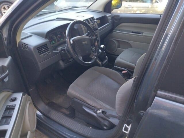 Синій Джип Compass, об'ємом двигуна 2 л та пробігом 303 тис. км за 3950 $, фото 3 на Automoto.ua