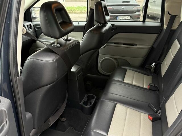 Синій Джип Compass, об'ємом двигуна 2 л та пробігом 302 тис. км за 4100 $, фото 5 на Automoto.ua