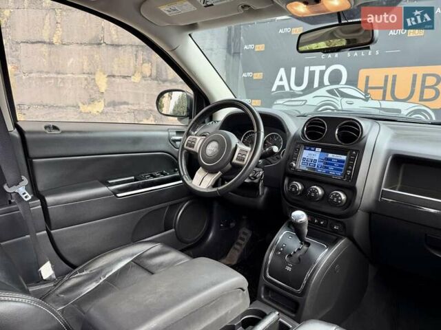 Синій Джип Compass, об'ємом двигуна 2.36 л та пробігом 209 тис. км за 11300 $, фото 10 на Automoto.ua