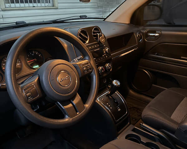 Синій Джип Compass, об'ємом двигуна 2.36 л та пробігом 212 тис. км за 9250 $, фото 5 на Automoto.ua