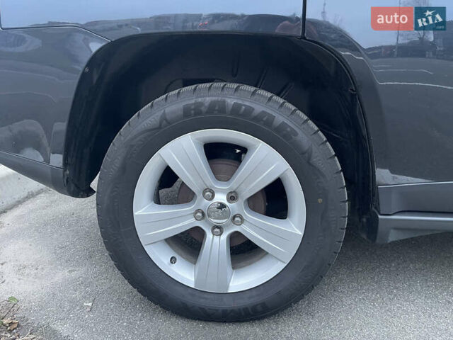 Синий Джип Компас, объемом двигателя 2.36 л и пробегом 244 тыс. км за 10000 $, фото 36 на Automoto.ua