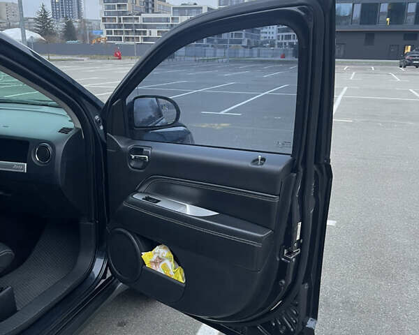 Синий Джип Компас, объемом двигателя 2.36 л и пробегом 244 тыс. км за 10000 $, фото 31 на Automoto.ua