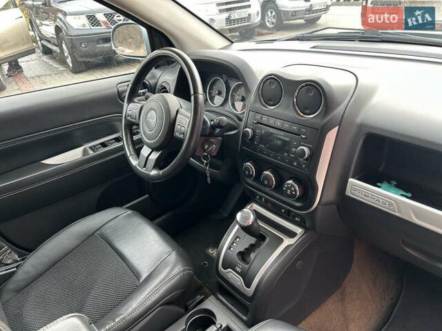 Синій Джип Compass, об'ємом двигуна 2.4 л та пробігом 155 тис. км за 11550 $, фото 13 на Automoto.ua