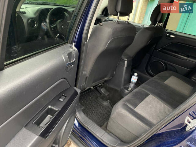 Синій Джип Compass, об'ємом двигуна 2 л та пробігом 157 тис. км за 9600 $, фото 13 на Automoto.ua