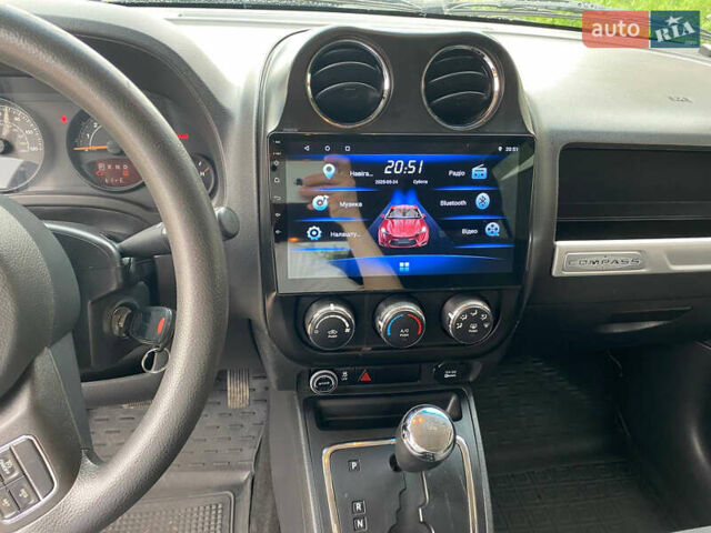 Синій Джип Compass, об'ємом двигуна 2 л та пробігом 157 тис. км за 9600 $, фото 10 на Automoto.ua
