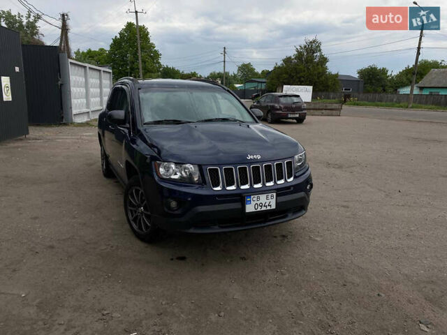 Синій Джип Compass, об'ємом двигуна 2 л та пробігом 157 тис. км за 9600 $, фото 2 на Automoto.ua
