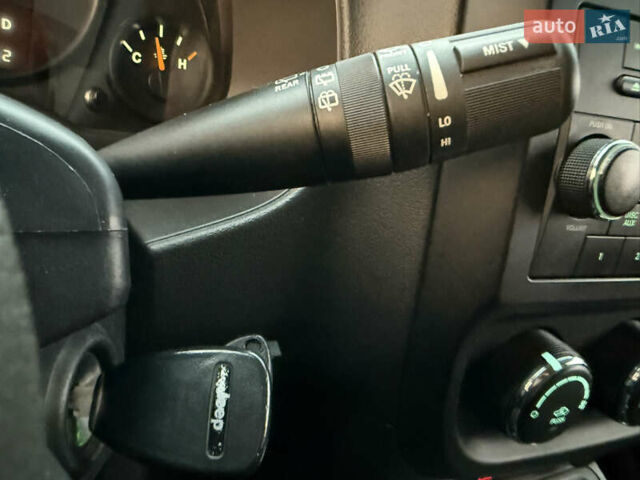 Синій Джип Compass, об'ємом двигуна 2.36 л та пробігом 160 тис. км за 11950 $, фото 46 на Automoto.ua