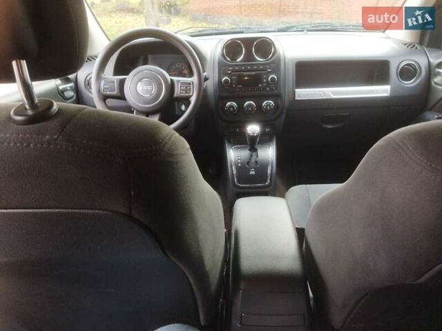 Синий Джип Компас, объемом двигателя 2.4 л и пробегом 205 тыс. км за 12500 $, фото 8 на Automoto.ua