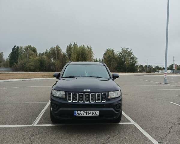 Синій Джип Compass, об'ємом двигуна 2.36 л та пробігом 220 тис. км за 9700 $, фото 2 на Automoto.ua