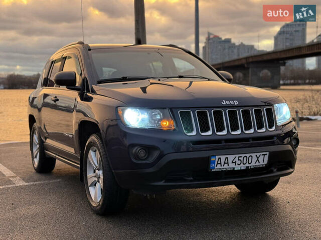 Синій Джип Compass, об'ємом двигуна 2.36 л та пробігом 160 тис. км за 11950 $, фото 1 на Automoto.ua