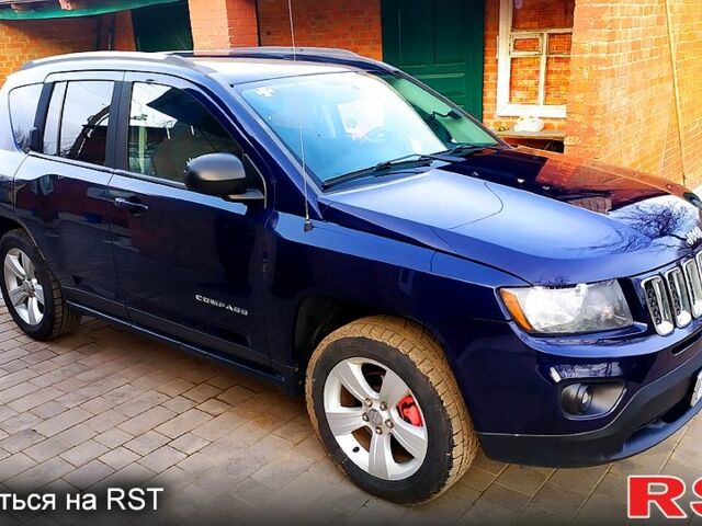 Синій Джип Compass, об'ємом двигуна 2.4 л та пробігом 0 тис. км за 12000 $, фото 1 на Automoto.ua