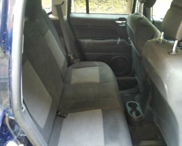 Синий Джип Компас, объемом двигателя 2.4 л и пробегом 210 тыс. км за 10000 $, фото 4 на Automoto.ua