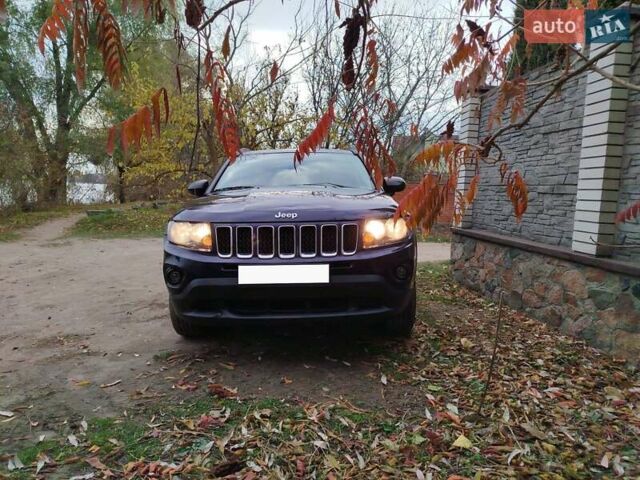 Синий Джип Компас, объемом двигателя 2.4 л и пробегом 205 тыс. км за 12500 $, фото 3 на Automoto.ua