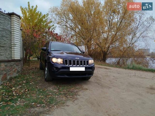 Синий Джип Компас, объемом двигателя 2.4 л и пробегом 205 тыс. км за 12500 $, фото 6 на Automoto.ua