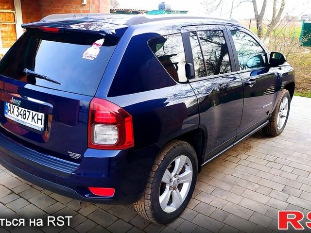Синій Джип Compass, об'ємом двигуна 2.4 л та пробігом 0 тис. км за 12000 $, фото 3 на Automoto.ua