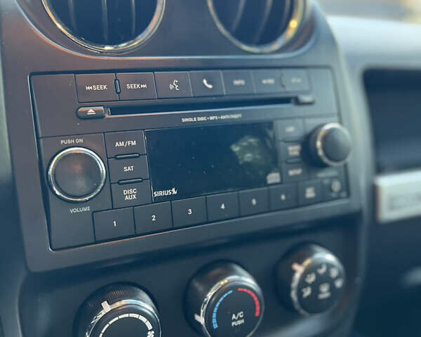 Синий Джип Компас, объемом двигателя 2.36 л и пробегом 150 тыс. км за 8400 $, фото 23 на Automoto.ua