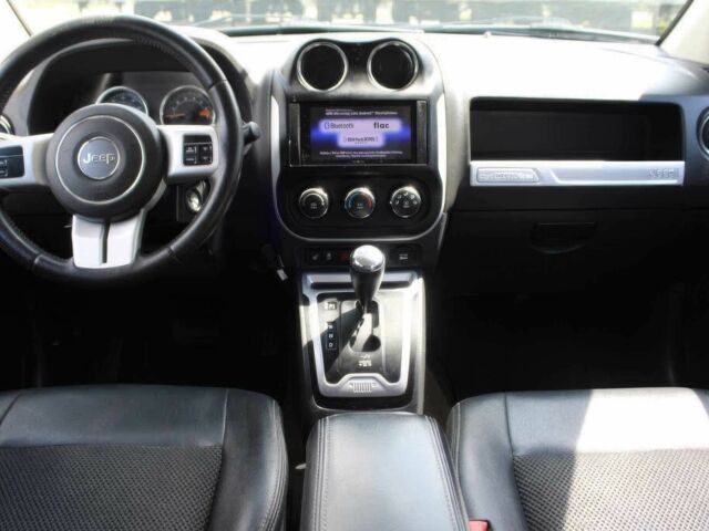 Синій Джип Compass, об'ємом двигуна 2.4 л та пробігом 73 тис. км за 3900 $, фото 8 на Automoto.ua