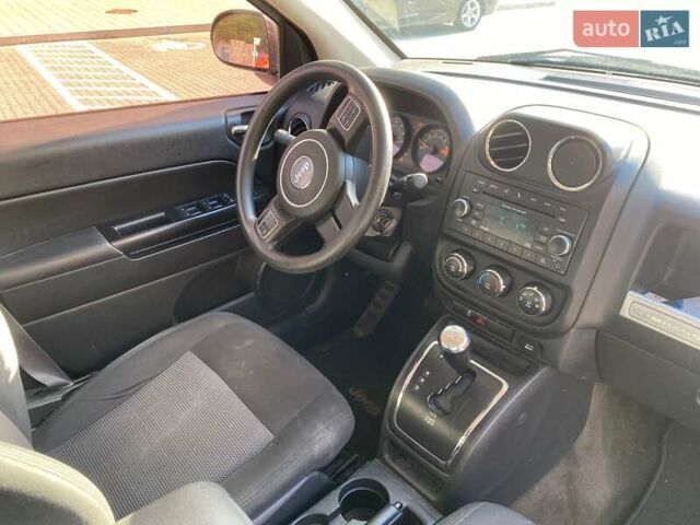 Синій Джип Compass, об'ємом двигуна 2.36 л та пробігом 165 тис. км за 10500 $, фото 11 на Automoto.ua