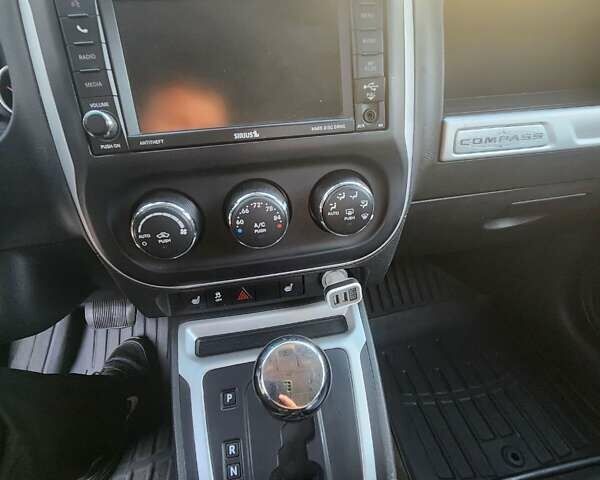 Синий Джип Компас, объемом двигателя 2.36 л и пробегом 147 тыс. км за 8900 $, фото 10 на Automoto.ua