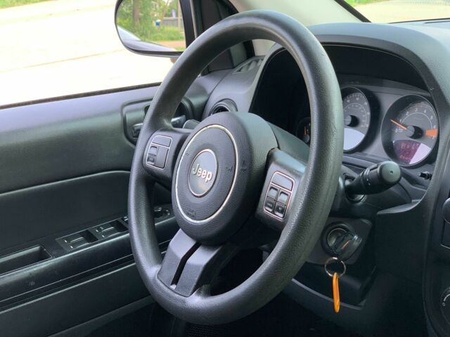 Синій Джип Compass, об'ємом двигуна 2.4 л та пробігом 207 тис. км за 9999 $, фото 12 на Automoto.ua