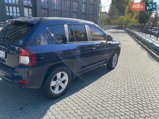 Синій Джип Compass, об'ємом двигуна 2.36 л та пробігом 165 тис. км за 10500 $, фото 8 на Automoto.ua