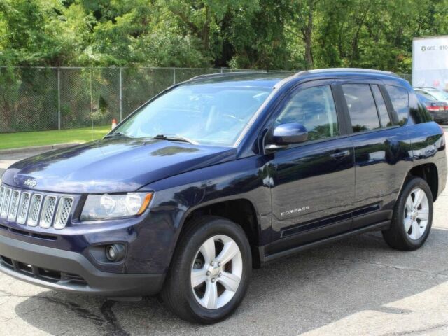 Синій Джип Compass, об'ємом двигуна 2.4 л та пробігом 73 тис. км за 3900 $, фото 1 на Automoto.ua