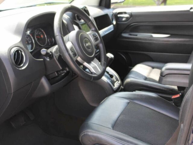 Синій Джип Compass, об'ємом двигуна 2.4 л та пробігом 73 тис. км за 3900 $, фото 6 на Automoto.ua