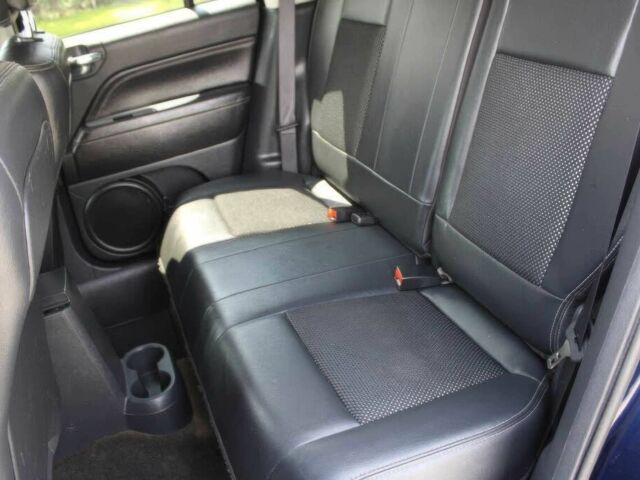 Синій Джип Compass, об'ємом двигуна 2.4 л та пробігом 73 тис. км за 3900 $, фото 10 на Automoto.ua