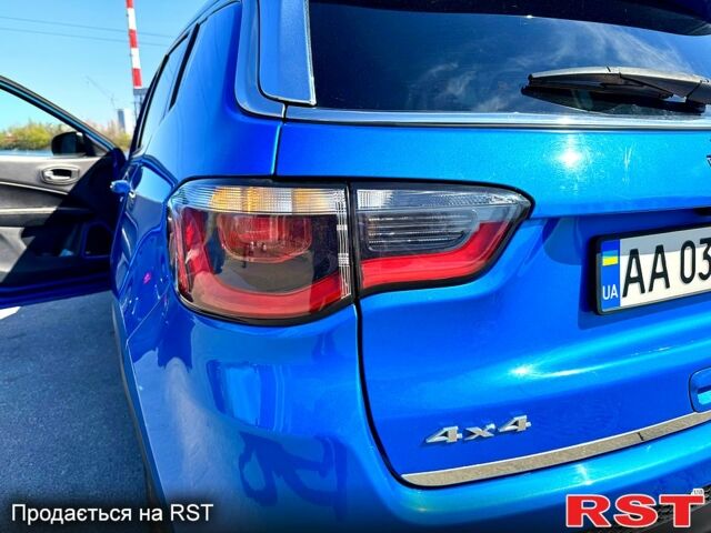 Синій Джип Compass, об'ємом двигуна 2.4 л та пробігом 63 тис. км за 15200 $, фото 1 на Automoto.ua