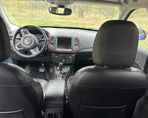Джип Compass 2017 у Чернігові на Automoto.ua Синій Джип Compass, об'ємом двигуна 2.4 л та пробігом 162 тис. км за 18500 $, фото 36 на Automoto.ua