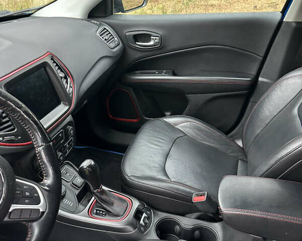 Джип Compass 2017 у Чернігові на Automoto.ua Синій Джип Compass, об'ємом двигуна 2.4 л та пробігом 162 тис. км за 18500 $, фото 31 на Automoto.ua