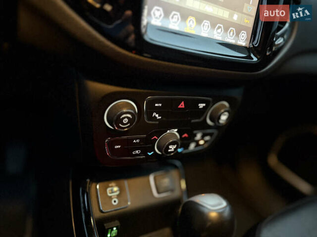 Синий Джип Компас, объемом двигателя 2.36 л и пробегом 141 тыс. км за 14500 $, фото 19 на Automoto.ua