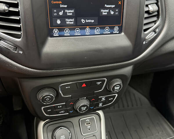 Синий Джип Компас, объемом двигателя 2.4 л и пробегом 138 тыс. км за 13999 $, фото 22 на Automoto.ua