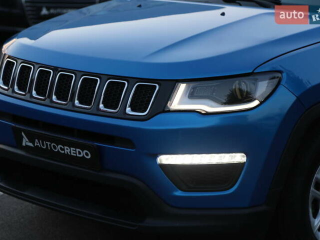 Синий Джип Компас, объемом двигателя 2.4 л и пробегом 92 тыс. км за 13500 $, фото 4 на Automoto.ua