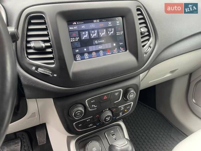 Синий Джип Компас, объемом двигателя 2.36 л и пробегом 165 тыс. км за 13900 $, фото 55 на Automoto.ua