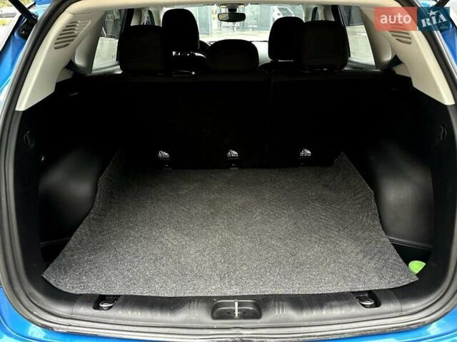 Синій Джип Compass, об'ємом двигуна 2.36 л та пробігом 135 тис. км за 13700 $, фото 9 на Automoto.ua