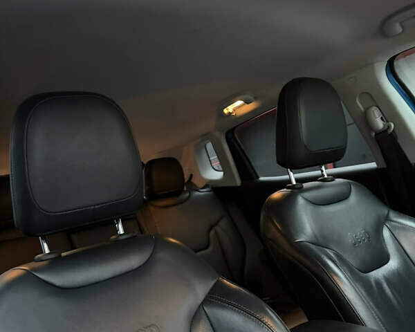 Синій Джип Compass, об'ємом двигуна 2.36 л та пробігом 173 тис. км за 14900 $, фото 10 на Automoto.ua