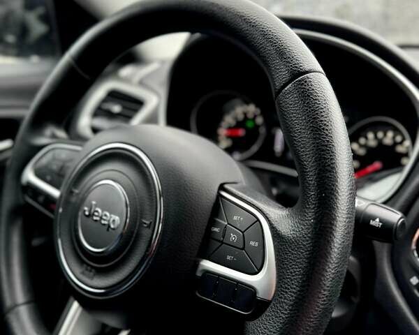 Синий Джип Компас, объемом двигателя 2.36 л и пробегом 143 тыс. км за 13500 $, фото 10 на Automoto.ua