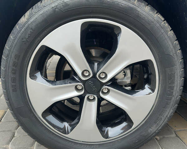 Синій Джип Compass, об'ємом двигуна 2.4 л та пробігом 100 тис. км за 14900 $, фото 11 на Automoto.ua