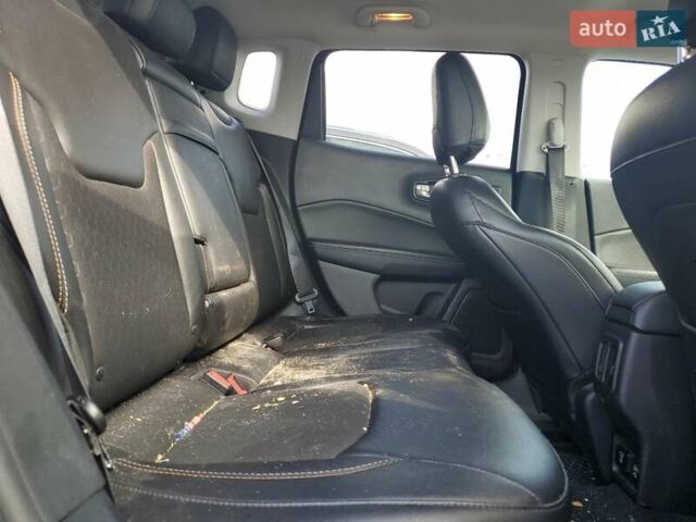 Джип Компас 2018 в Луцке на Automoto.ua Синий Джип Компас, объемом двигателя 2.36 л и пробегом 97 тыс. км за 2000 $, фото 10 на Automoto.ua
