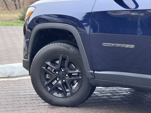 Синій Джип Compass, об'ємом двигуна 2.4 л та пробігом 80 тис. км за 13450 $, фото 7 на Automoto.ua