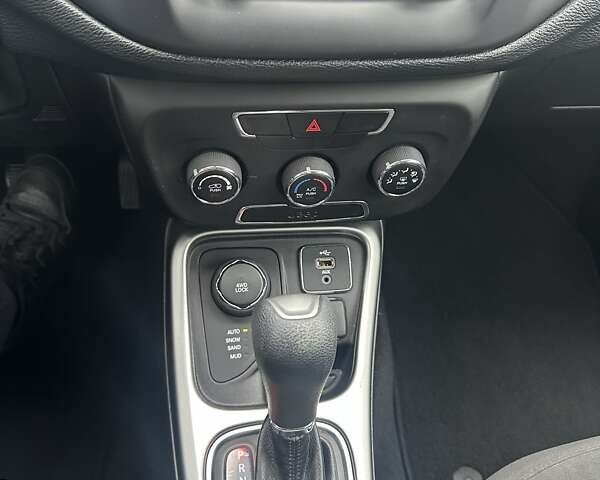 Синий Джип Компас, объемом двигателя 2.36 л и пробегом 80 тыс. км за 13799 $, фото 12 на Automoto.ua