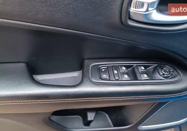 Синій Джип Compass, об'ємом двигуна 2.36 л та пробігом 73 тис. км за 15600 $, фото 32 на Automoto.ua