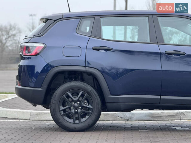Синій Джип Compass, об'ємом двигуна 2.36 л та пробігом 80 тис. км за 13450 $, фото 8 на Automoto.ua